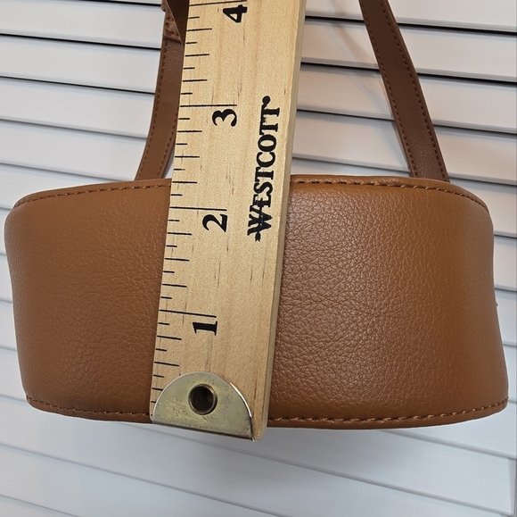 JJ WINTERS Ivy Crossbody Mini Saddle Bag  Cognac Genuine Leather Gold Ring Women - Picture 14 of 15
